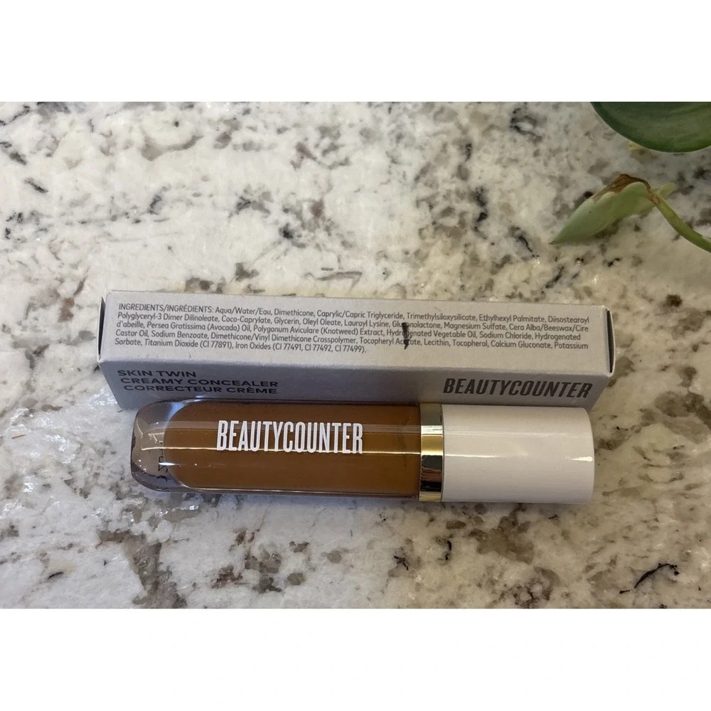 BeautyCounter Skin Twin Creamy‎ Concealer - *DARK 2* 0.22 Fl.Oz -new in box
